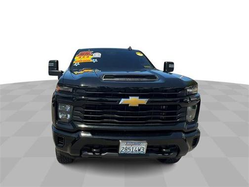 2024 Chevrolet Silverado 2500 Custom