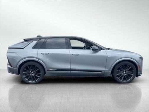 2026 Cadillac LYRIQ V-Series w/1SV