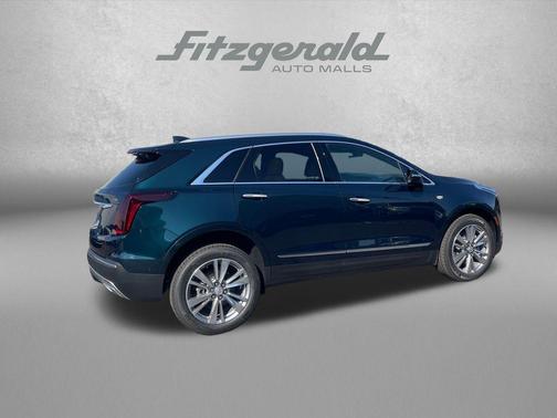 Emerald Lake Metallic 2026 Cadillac XT5 Premium Luxury