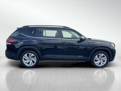 2023 Volkswagen Atlas 3.6L SE w/Technology