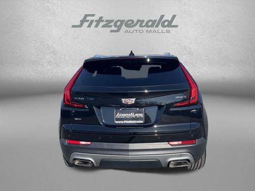 Stellar Black Metallic 2022 Cadillac XT4 Premium Luxury