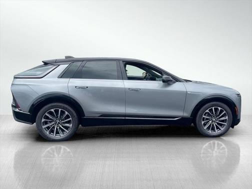 2025 Cadillac LYRIQ Sport w/1SJ