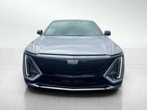 2025 Cadillac LYRIQ Sport