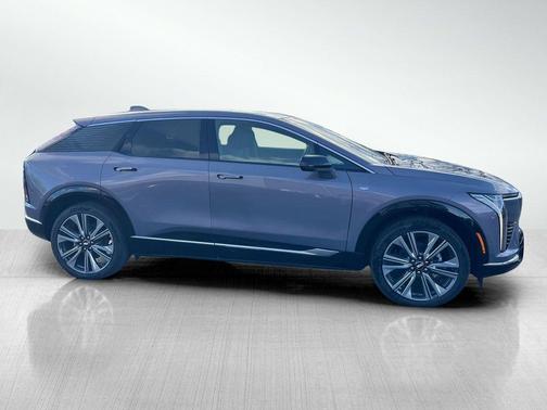 2026 Cadillac OPTIQ Premium Luxury