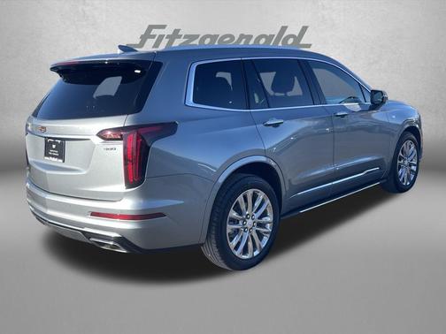 2023 Cadillac XT6 Premium Luxury AWD