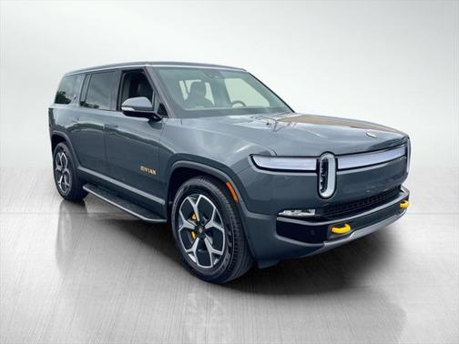 2024 Rivian R1S Adventure Quad Motor Large Pack