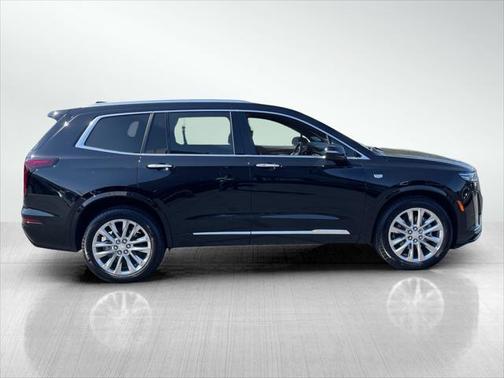 2024 Cadillac XT6 Premium Luxury AWD
