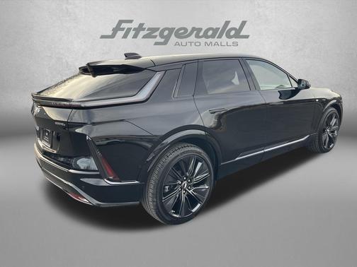 2025 Cadillac LYRIQ Sport