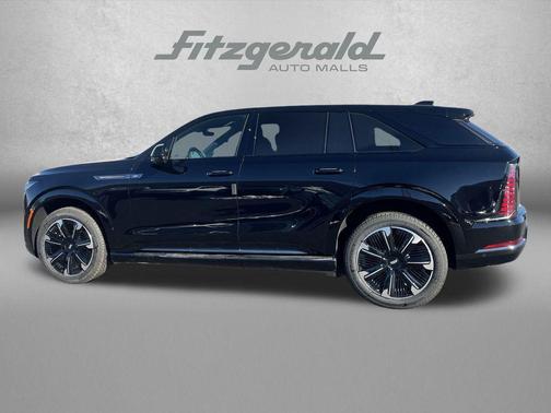 2025 Cadillac Escalade IQ Sport 2