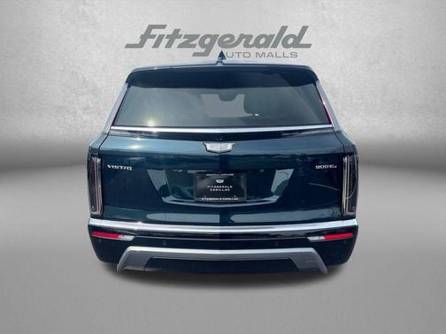 2026 Cadillac VISTIQ Luxury