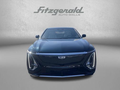 Emerald Lake Metallic 2025 Cadillac LYRIQ Luxury