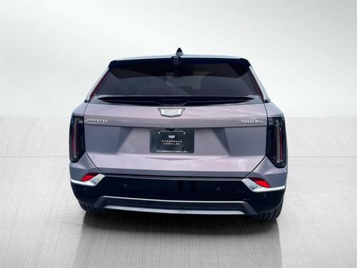 2025 Cadillac OPTIQ Luxury 2 AWD