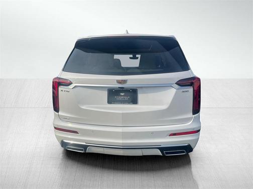 2025 Cadillac XT6 Premium Luxury AWD