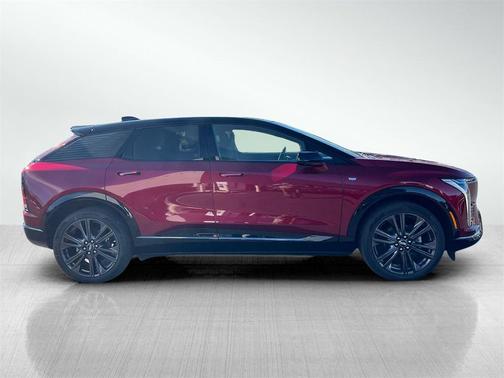 2026 Cadillac OPTIQ Premium Sport