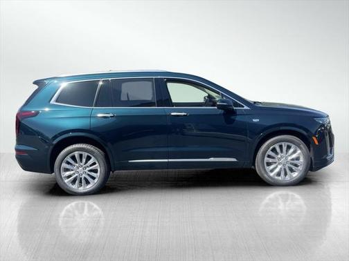2025 Cadillac XT6 Premium Luxury AWD