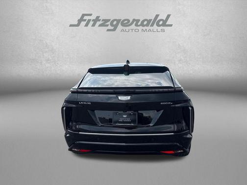 Stellar Black Metallic 2025 Cadillac LYRIQ Luxury