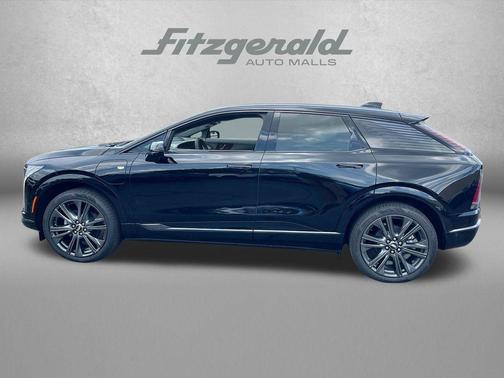 2025 Cadillac OPTIQ Sport 2 AWD