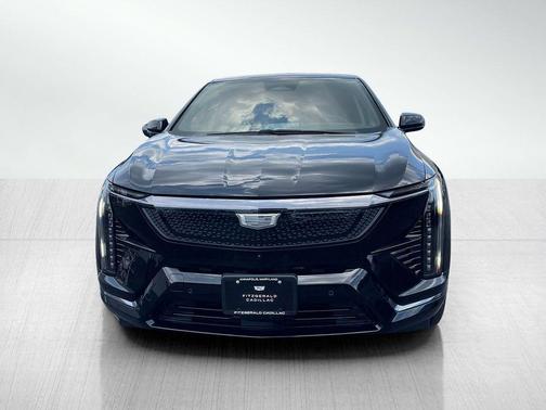 2025 Cadillac OPTIQ Sport 2 AWD
