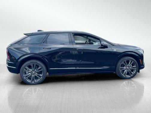 2025 Cadillac OPTIQ Sport 2 AWD