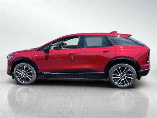 2025 Cadillac OPTIQ Sport 2 AWD