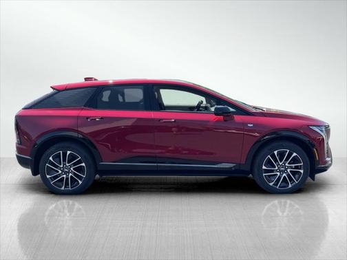 2025 Cadillac OPTIQ Sport