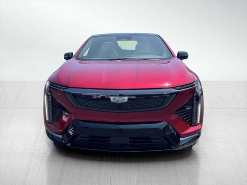 2025 Cadillac OPTIQ Sport 2 AWD