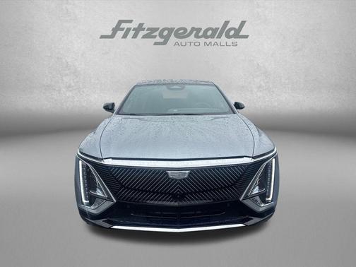 Argent Silver Metallic 2025 Cadillac LYRIQ Luxury
