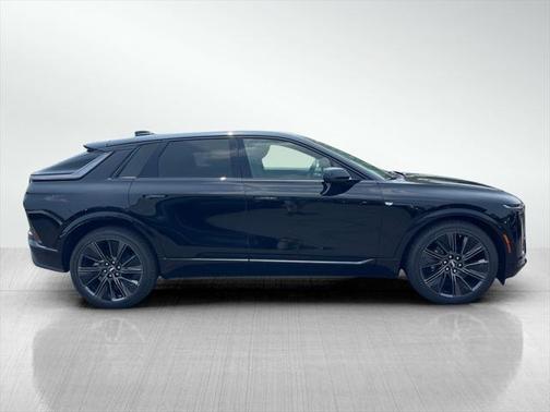 2025 Cadillac LYRIQ Sport w/1SK