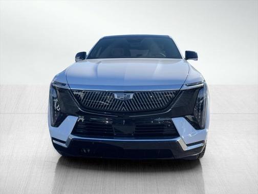 2025 Cadillac Escalade IQ Luxury 2