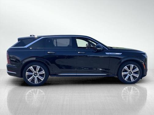 2025 Cadillac Escalade IQ Luxury 1