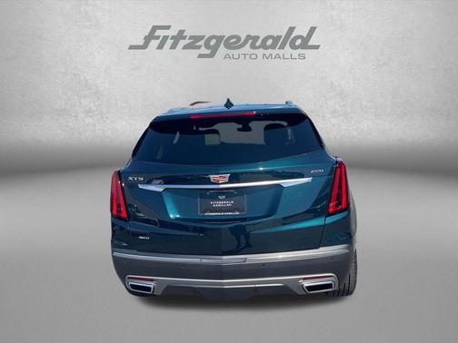 Emerald Lake Metallic 2026 Cadillac XT5 Premium Luxury