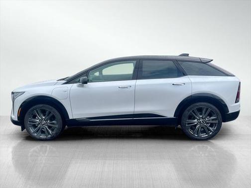 2025 Cadillac OPTIQ Sport 2 AWD