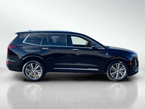 2025 Cadillac XT6 Premium Luxury AWD