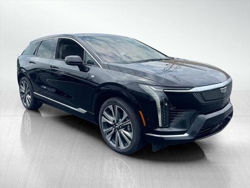 2025 Cadillac OPTIQ Luxury 2 AWD