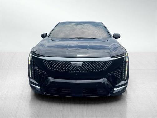 2025 Cadillac OPTIQ Luxury 2 AWD