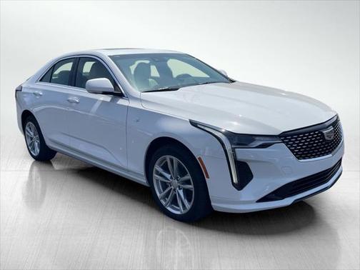 2025 Cadillac CT4 Luxury