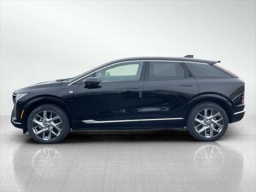 2025 Cadillac OPTIQ Luxury