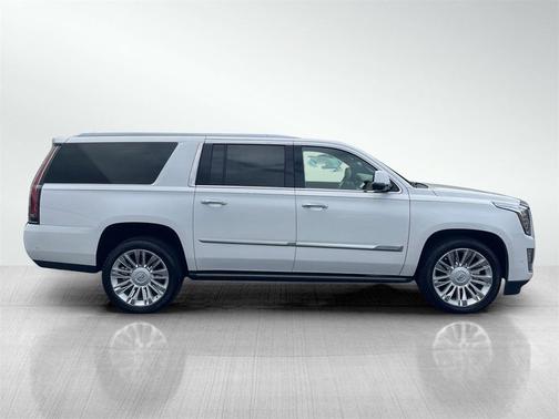 2017 Cadillac Escalade ESV Platinum