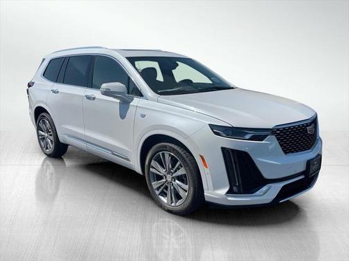 2025 Cadillac XT6 Premium Luxury AWD