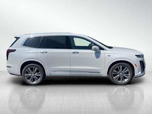 2025 Cadillac XT6 Premium Luxury AWD