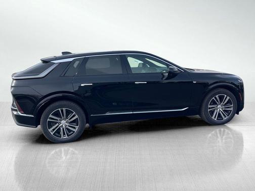 2025 Cadillac LYRIQ Luxury