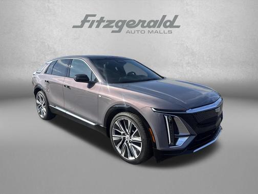 Celestial Metallic 2025 Cadillac LYRIQ Luxury