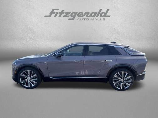 Celestial Metallic 2025 Cadillac LYRIQ Luxury