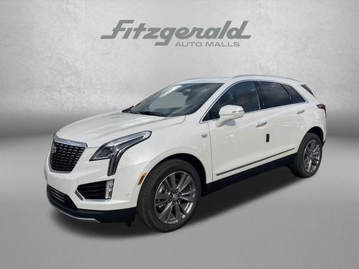 Crystal White Tricoat 2026 Cadillac XT5 Premium Luxury