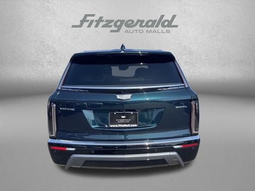 2026 Cadillac VISTIQ Luxury