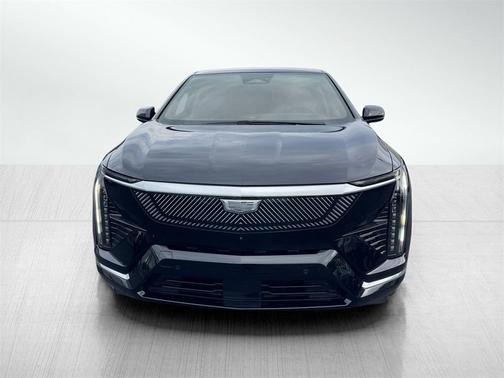 2025 Cadillac OPTIQ Luxury 2 AWD