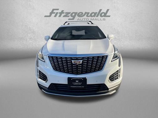 Crystal White Tricoat 2026 Cadillac XT5 Premium Luxury