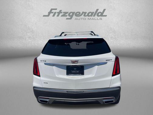 Crystal White Tricoat 2026 Cadillac XT5 Premium Luxury