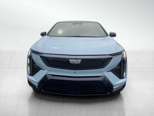 2025 Cadillac OPTIQ Sport 2 AWD