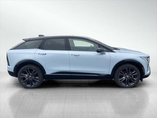 2025 Cadillac OPTIQ Sport